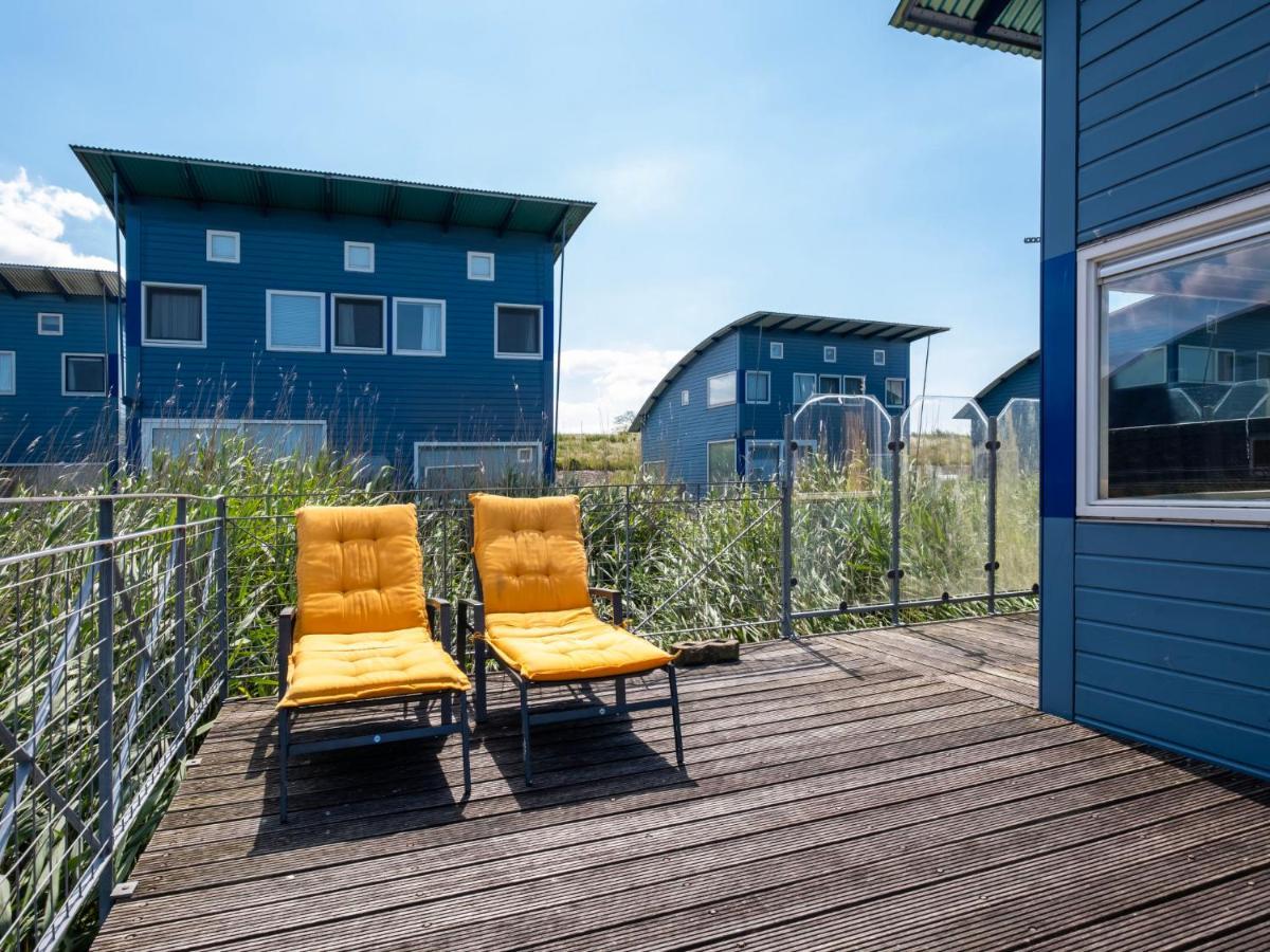 Holiday Home Jachthaven Oostmahorn By Interhome Anjum Bagian luar foto